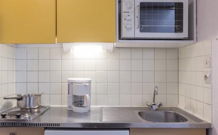 Residence Chantemerle, Serre Chevalier, Kitchen